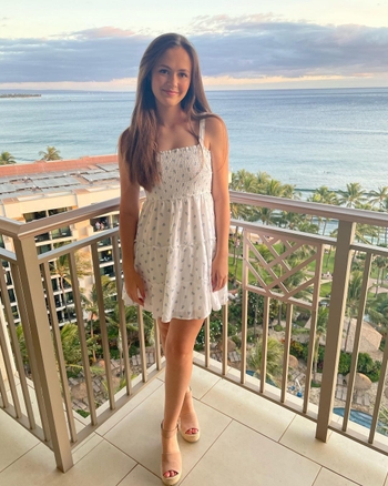 Olivia Sanabia