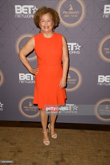 Debra Lee