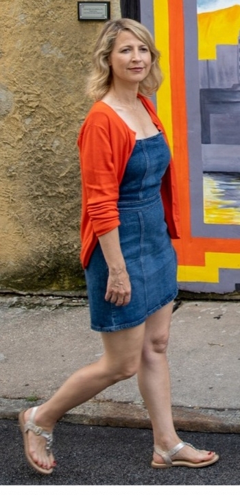 Samantha Brown (V)