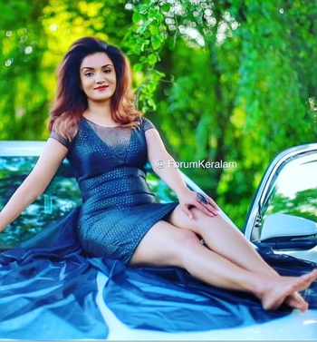 Honey Rose