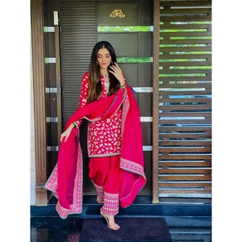 Sadia Khan