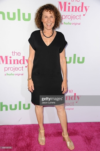 Rhea Perlman