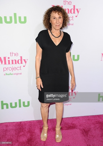 Rhea Perlman