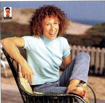 Rhea Perlman