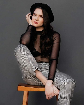 Katie Stevens (V)