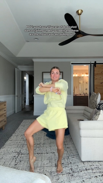 Lindsay Arnold