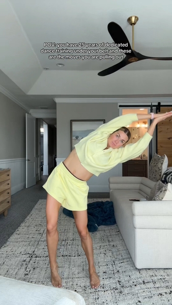 Lindsay Arnold