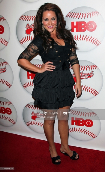 Katy Mixon