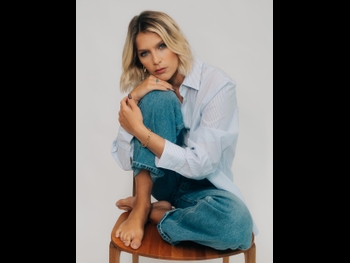  alt="Isabella Santoni"