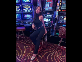  alt="Zahara Davis"