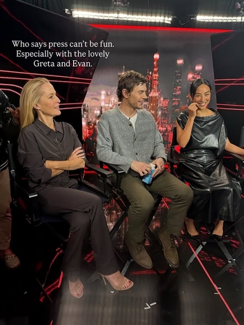 Gillian Anderson (I)