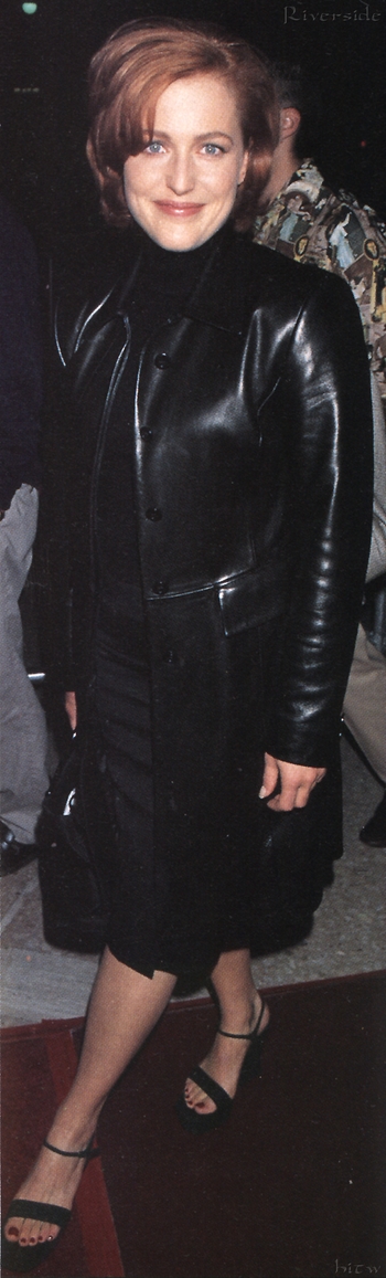 Gillian Anderson (I)