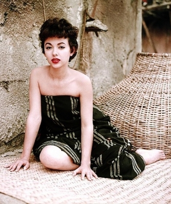 Rita Moreno (I)