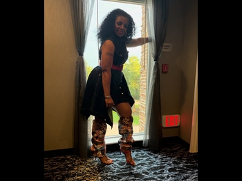  alt="Syleena Johnson"