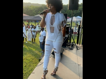  alt="Syleena Johnson"