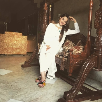 Aiman Khan