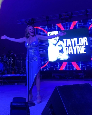 Taylor Dayne