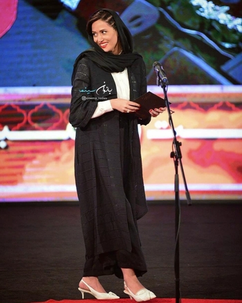 Parinaz Izadyar