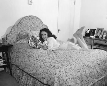 Elizabeth Taylor (I)