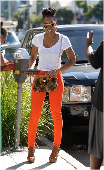 Kelly Rowland (I)