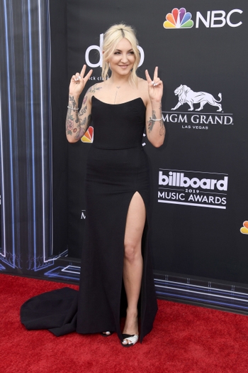 Julia Michaels