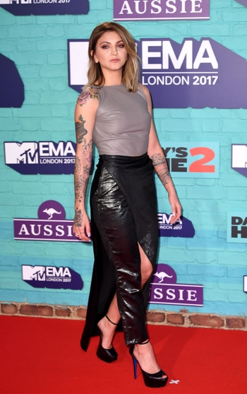 Julia Michaels