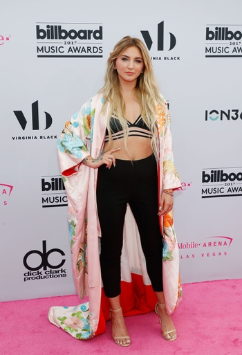 Julia Michaels