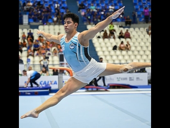  alt="Arthur Nory"