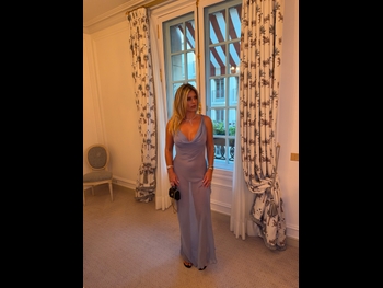  alt="Natasha Oakley"