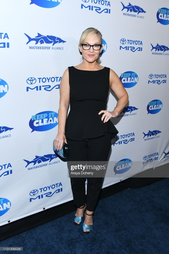 Rachael Harris (I)