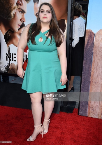 Beanie Feldstein