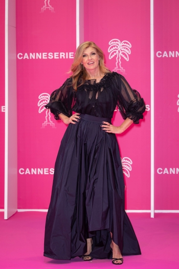 Connie Britton