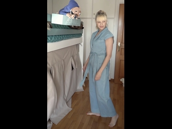  alt="Jenny Theona"