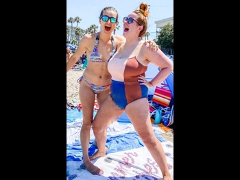  alt="Olivia Castanho"