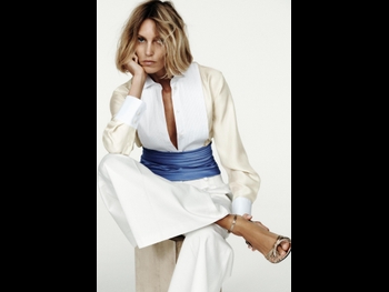  alt="Anja Rubik"