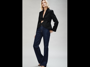  alt="Anja Rubik"