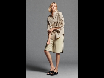  alt="Anja Rubik"