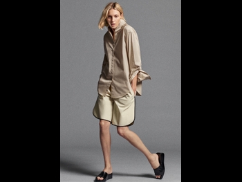  alt="Anja Rubik"