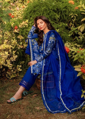 Mahira Khan