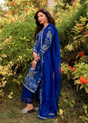 Mahira Khan