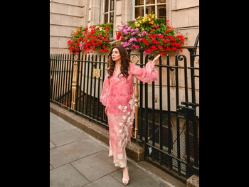  alt="Mahira Khan"