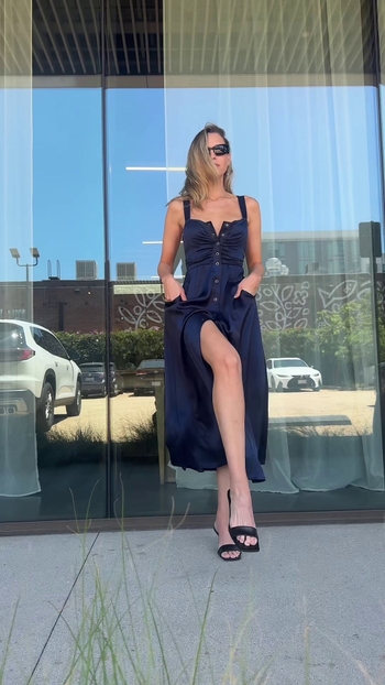 Sara Foster