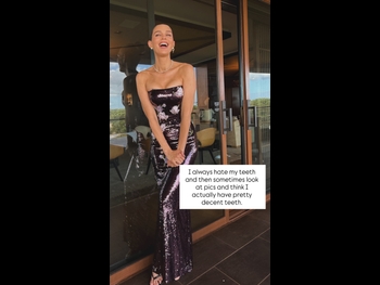  alt="Sara Foster"