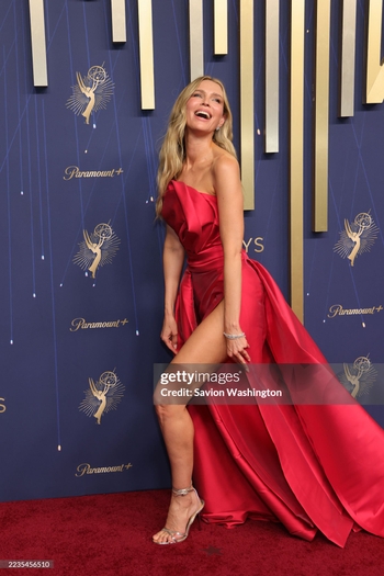 Sara Foster