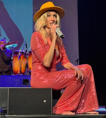 Debbie Gibson