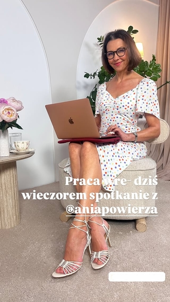 Anna Popek