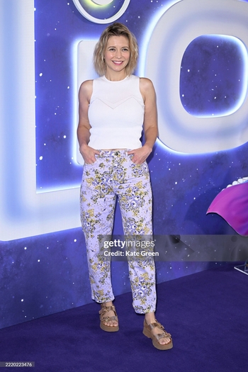 Rachel Riley (II)