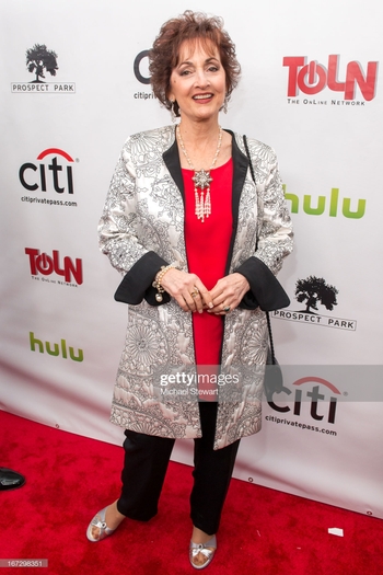 Robin Strasser