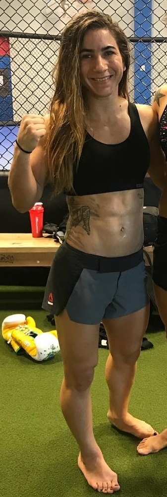 Tecia Torres