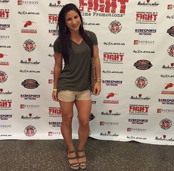 Tecia Torres